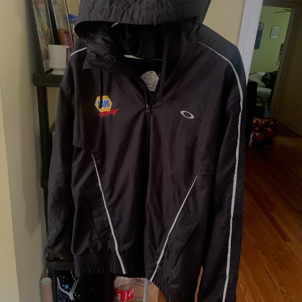 LARGE OAKLEY HOODED JACKET NAPA NHRA DON SCHUMACHER PIT CREW DRAG RACING